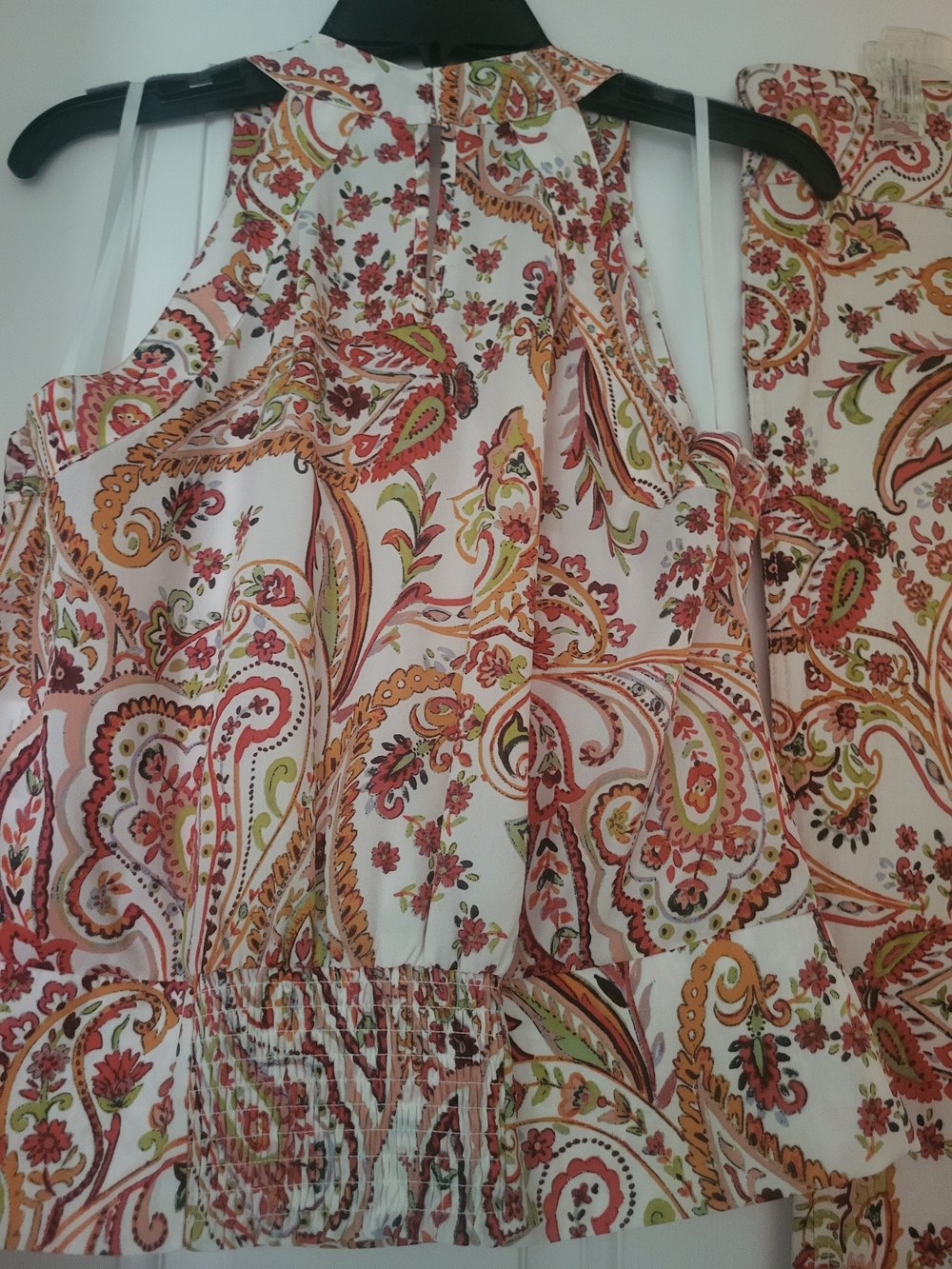 New York & Company White Paisley Halter Style Top and Pants Set. - Picture 5 of 14